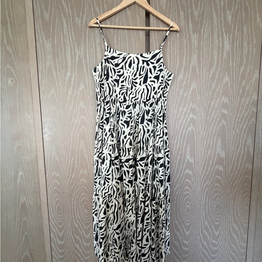 Billabong Black and White Patterned Dress